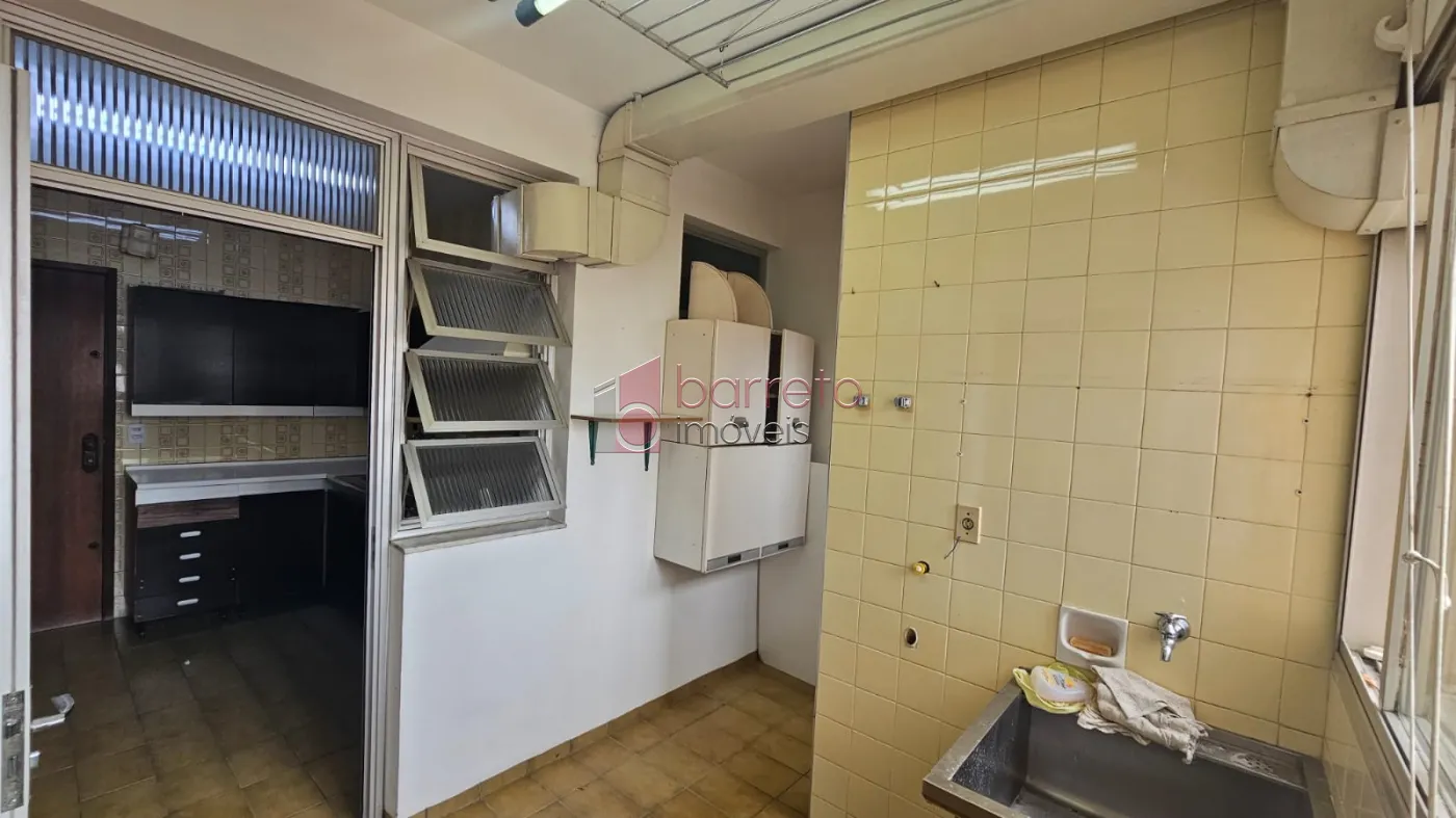 APARTAMENTO À VENDA NO EDIFÍCIO DE LUCA NO CENTRO DE JUNDIAÍ/SP