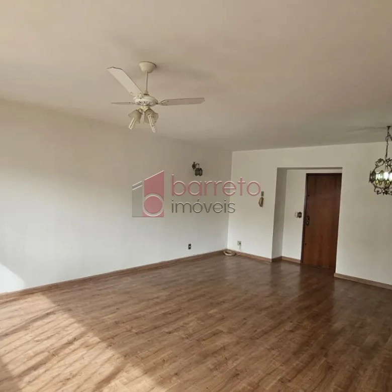 APARTAMENTO À VENDA NO EDIFÍCIO DE LUCA NO CENTRO DE JUNDIAÍ/SP