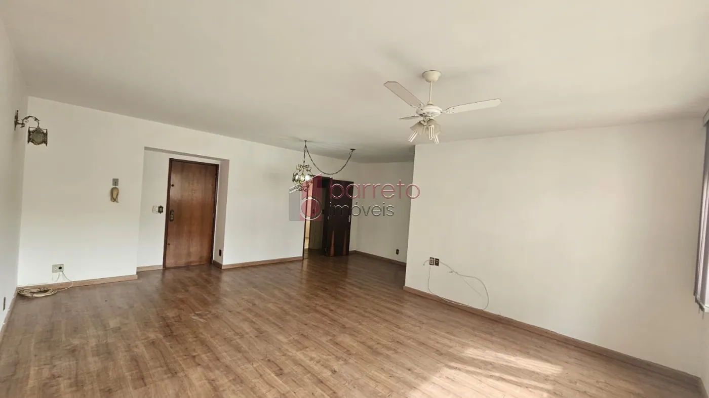 APARTAMENTO À VENDA NO EDIFÍCIO DE LUCA NO CENTRO DE JUNDIAÍ/SP