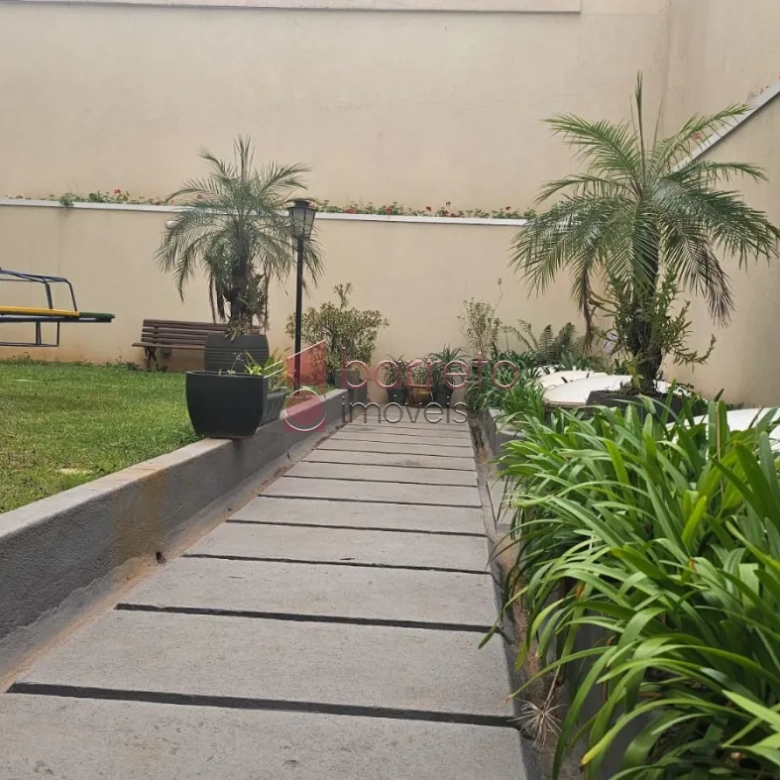 APARTAMENTO À VENDA NO EDIFÍCIO DE LUCA NO CENTRO DE JUNDIAÍ/SP