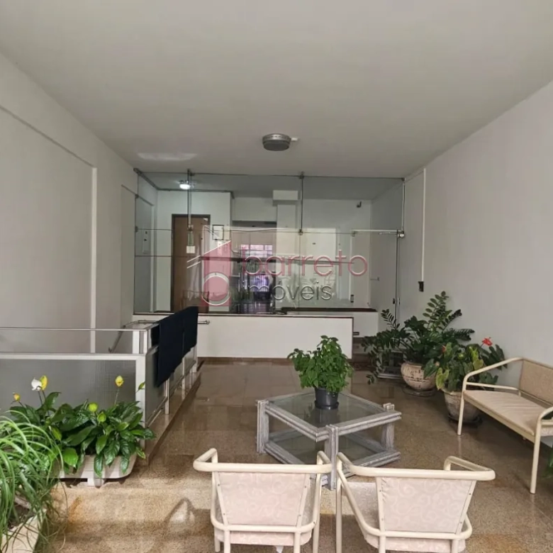 APARTAMENTO À VENDA NO EDIFÍCIO DE LUCA NO CENTRO DE JUNDIAÍ/SP