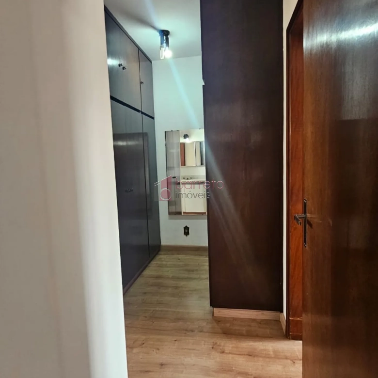 APARTAMENTO À VENDA NO EDIFÍCIO DE LUCA NO CENTRO DE JUNDIAÍ/SP