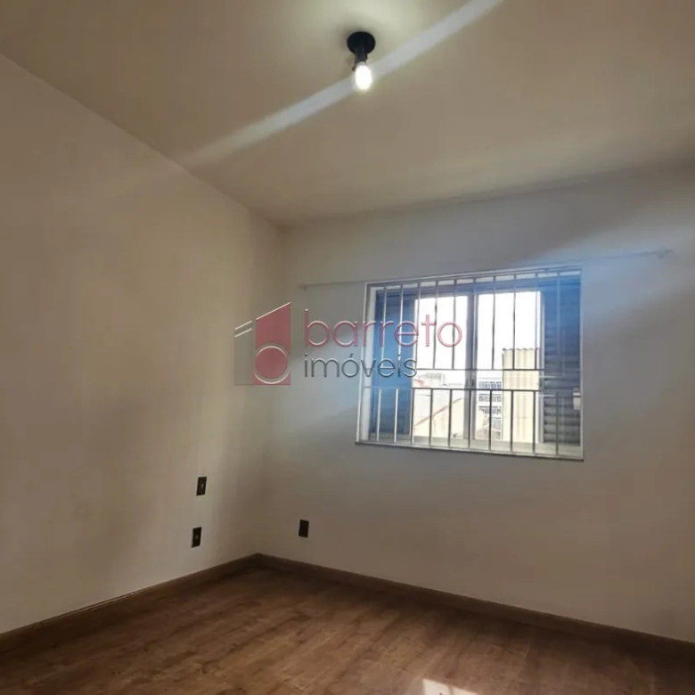 APARTAMENTO À VENDA NO EDIFÍCIO DE LUCA NO CENTRO DE JUNDIAÍ/SP