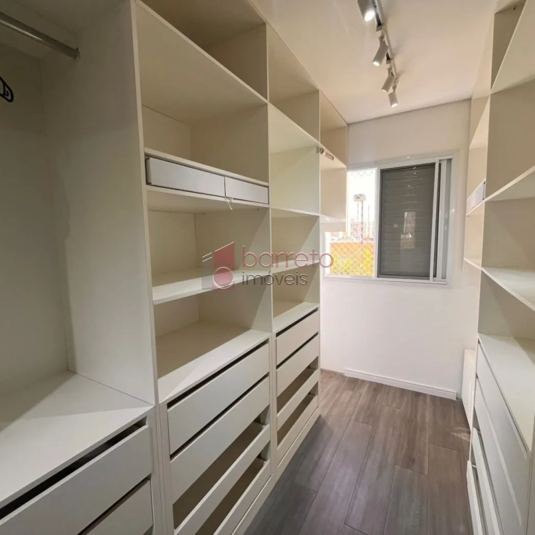APARTAMENTO MOBILIADO PARA VENDA NO CONDOMÍNIO VISTA PARK – JUNDIAÍ/SP