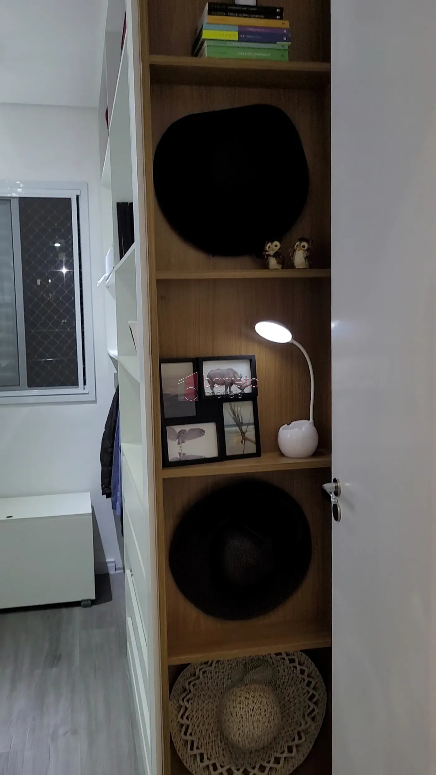 APARTAMENTO MOBILIADO PARA VENDA NO CONDOMÍNIO VISTA PARK – JUNDIAÍ/SP