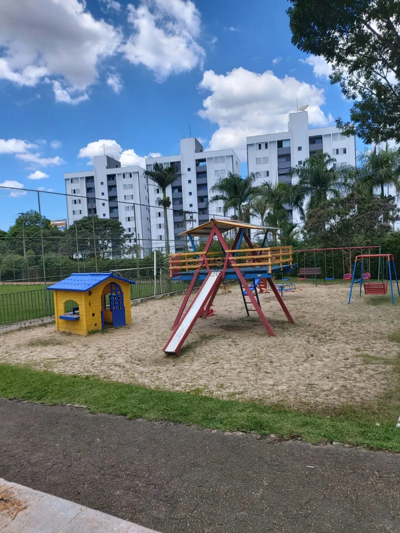 APARTAMENTO PARA VENDA E LOCAÇÃO NO CONDOMÍNIO ANCHIETA – DAS PEDRAS – JUNDIAÍ/SP
