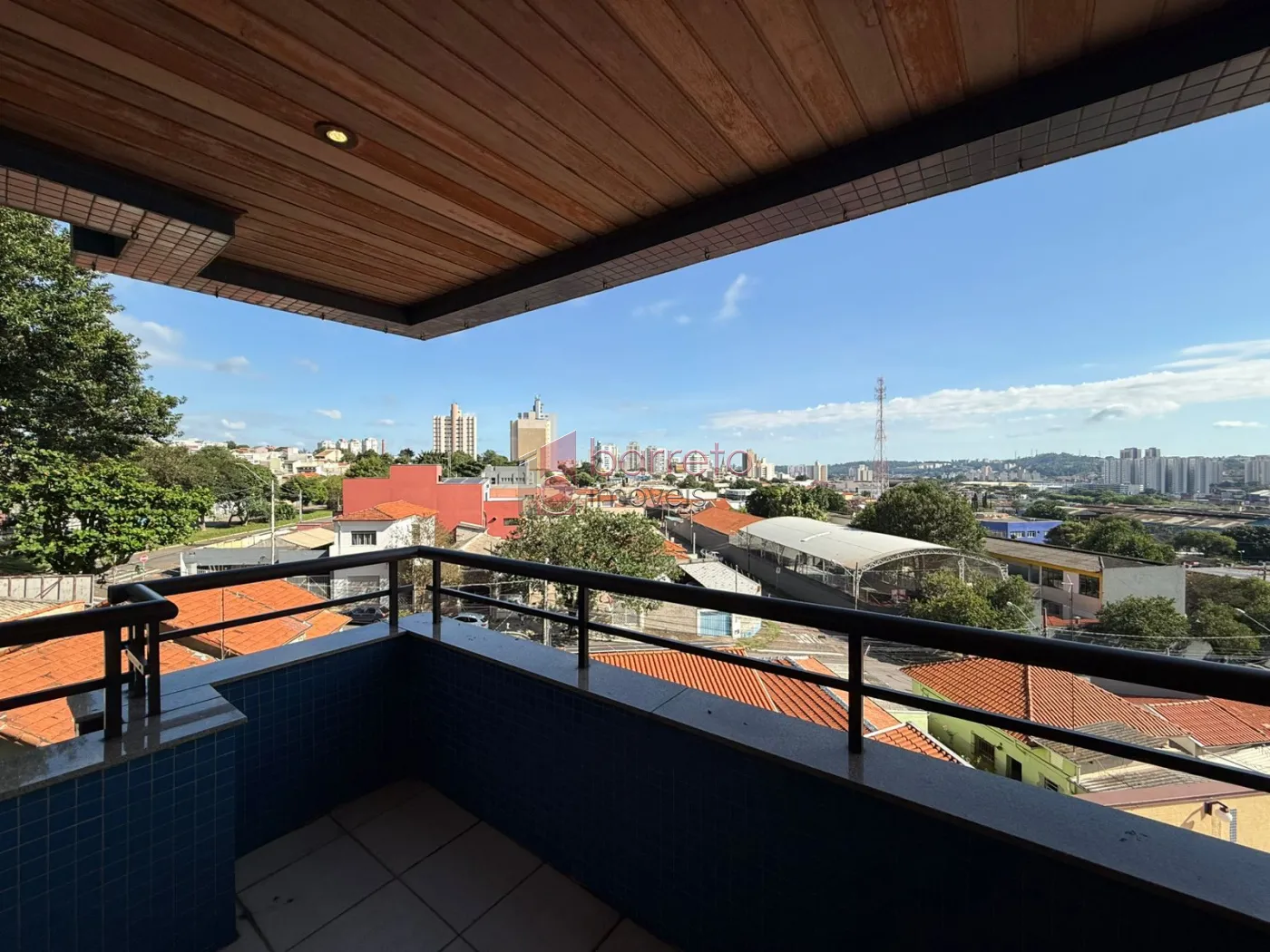 APARTAMENTO COM 03 QUARTOS À VENDA NO EDIFÍCIO PELICIARI – JUNDIAÍ/SP
