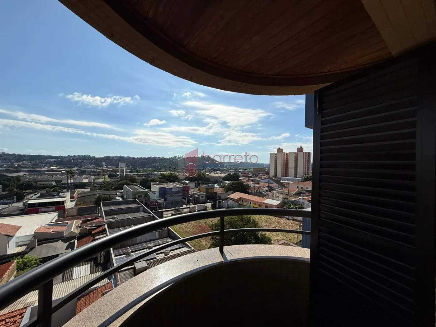 APARTAMENTO COM 03 QUARTOS À VENDA NO EDIFÍCIO PELICIARI – JUNDIAÍ/SP