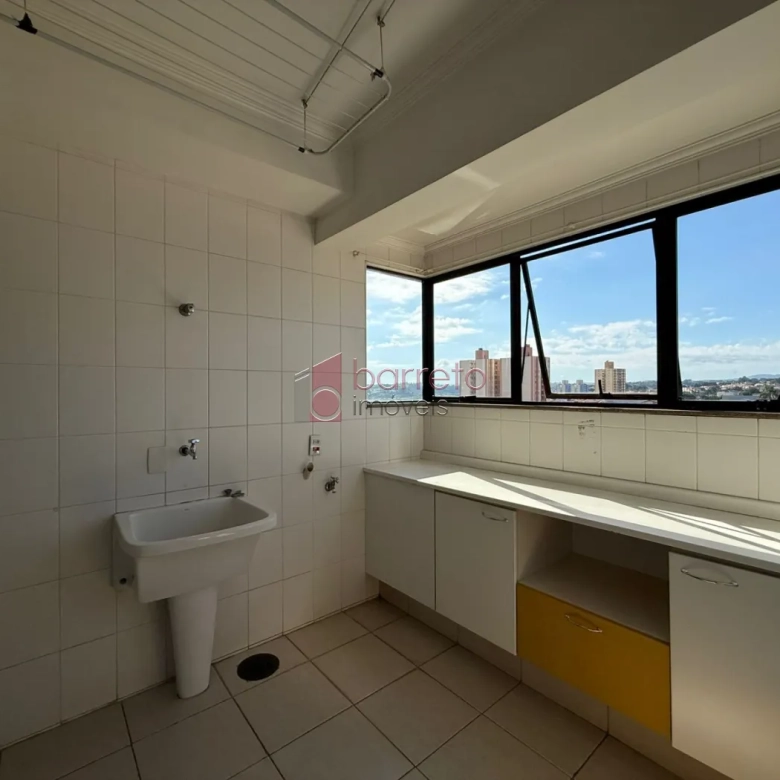 APARTAMENTO COM 03 QUARTOS À VENDA NO EDIFÍCIO PELICIARI – JUNDIAÍ/SP