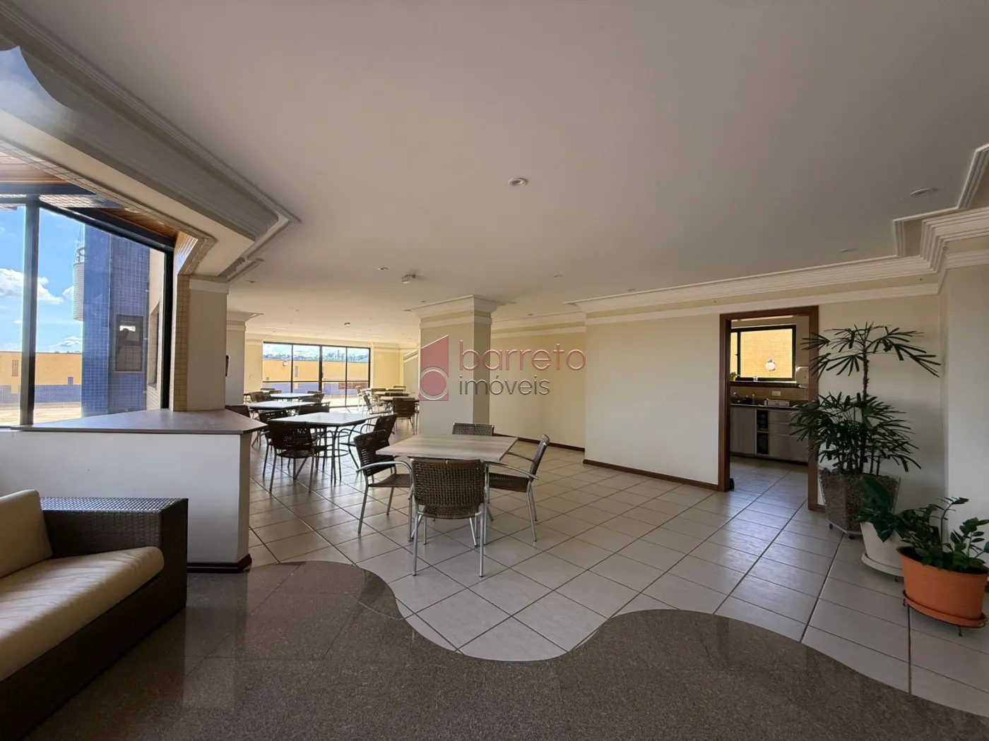 APARTAMENTO COM 03 QUARTOS À VENDA NO EDIFÍCIO PELICIARI – JUNDIAÍ/SP