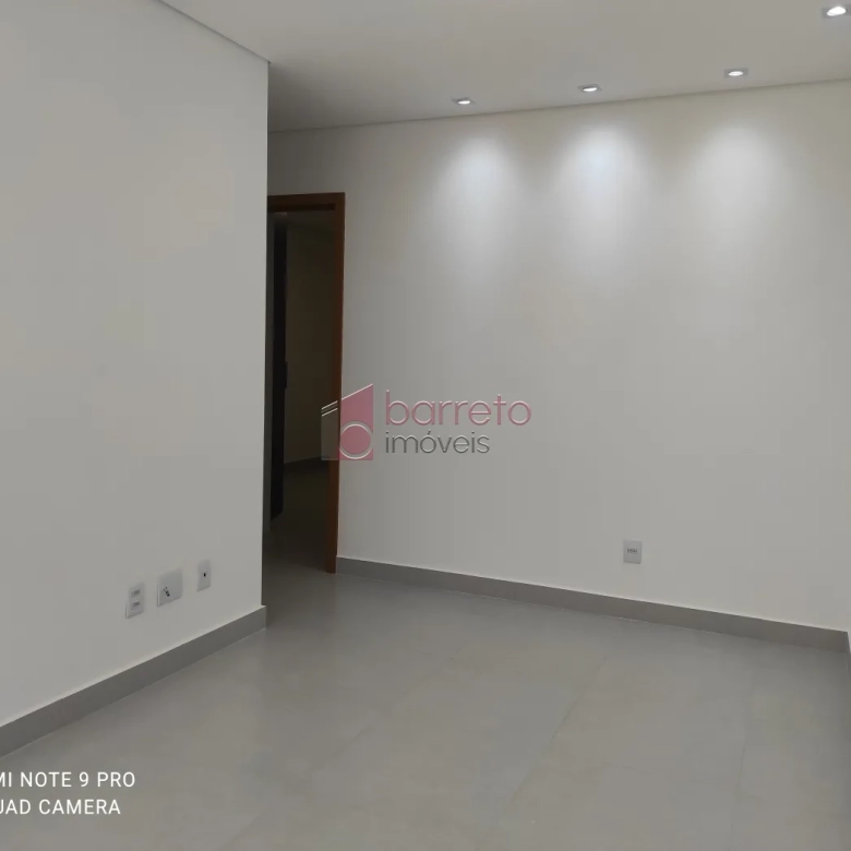 APARTAMENTO À VENDA NO CONDOMÍNIO ALTOS DA SAMUEL MARTINS – JARDIM DO LAGO – JUNDIAÍ/SP