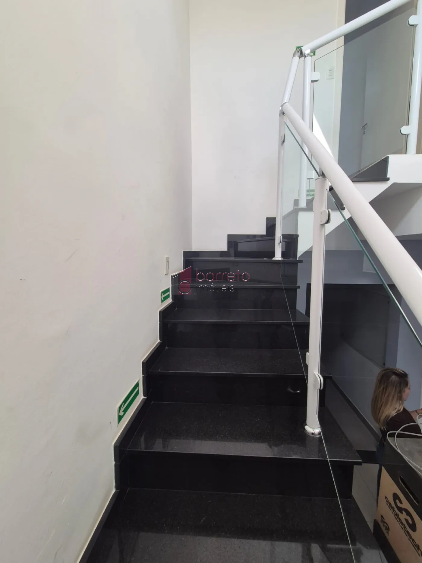 CASA DE USO MISTO À VENDA NO JARDIM ESPLANADA EM JUNDIAÍ/SP