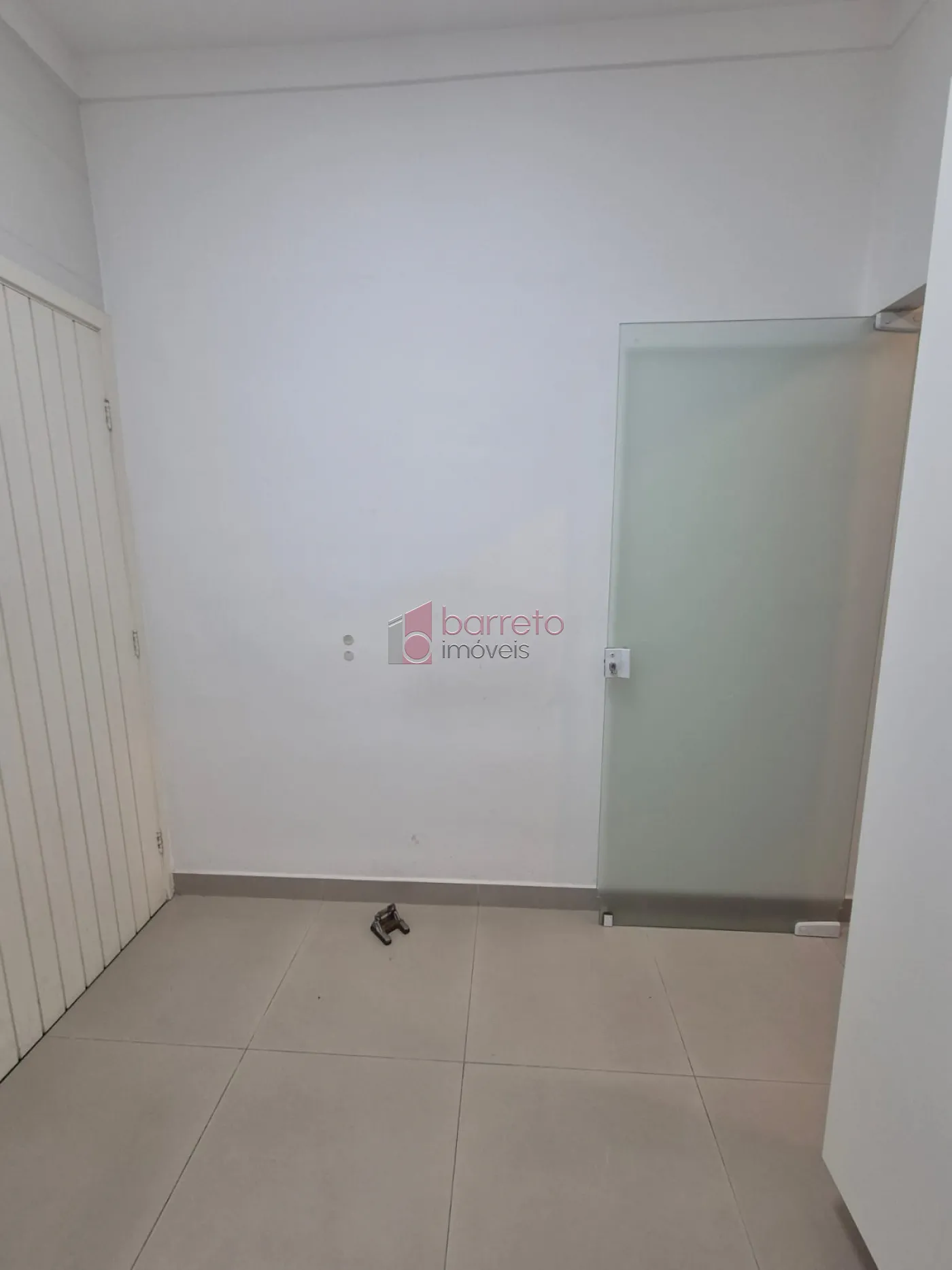 CASA DE USO MISTO À VENDA NO JARDIM ESPLANADA EM JUNDIAÍ/SP