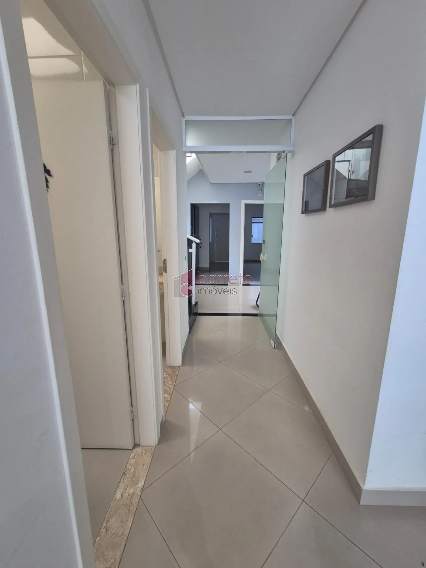CASA DE USO MISTO À VENDA NO JARDIM ESPLANADA EM JUNDIAÍ/SP