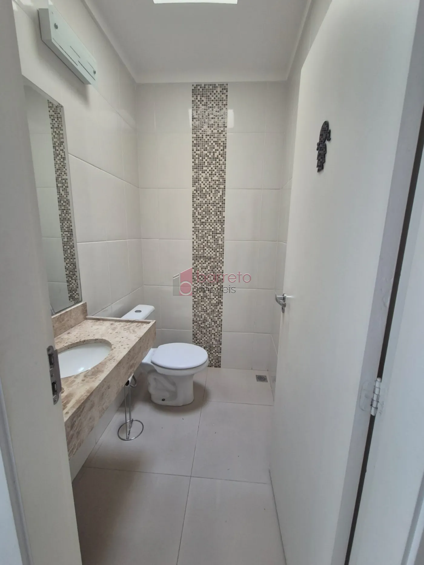 CASA DE USO MISTO À VENDA NO JARDIM ESPLANADA EM JUNDIAÍ/SP
