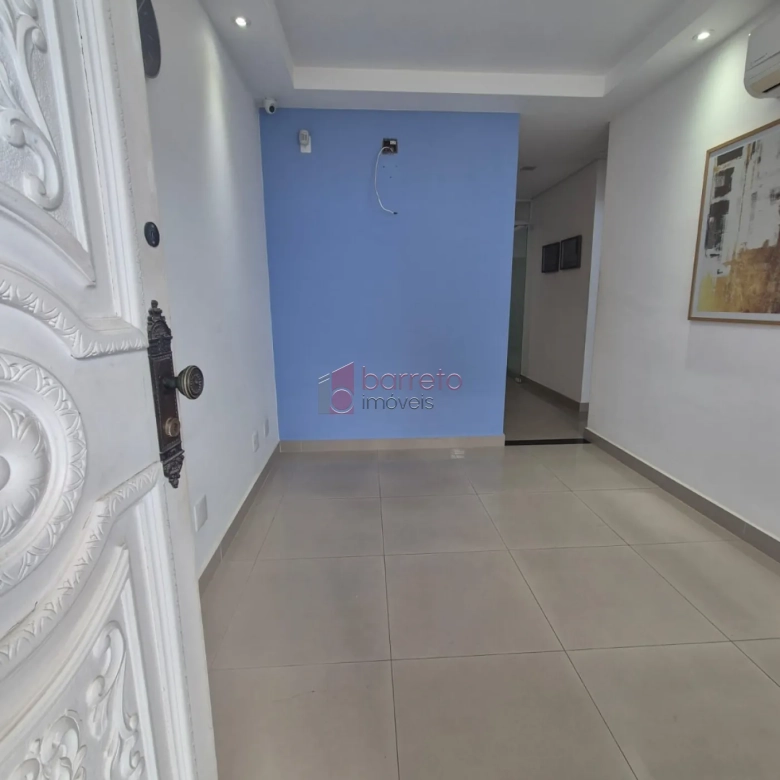 CASA DE USO MISTO À VENDA NO JARDIM ESPLANADA EM JUNDIAÍ/SP
