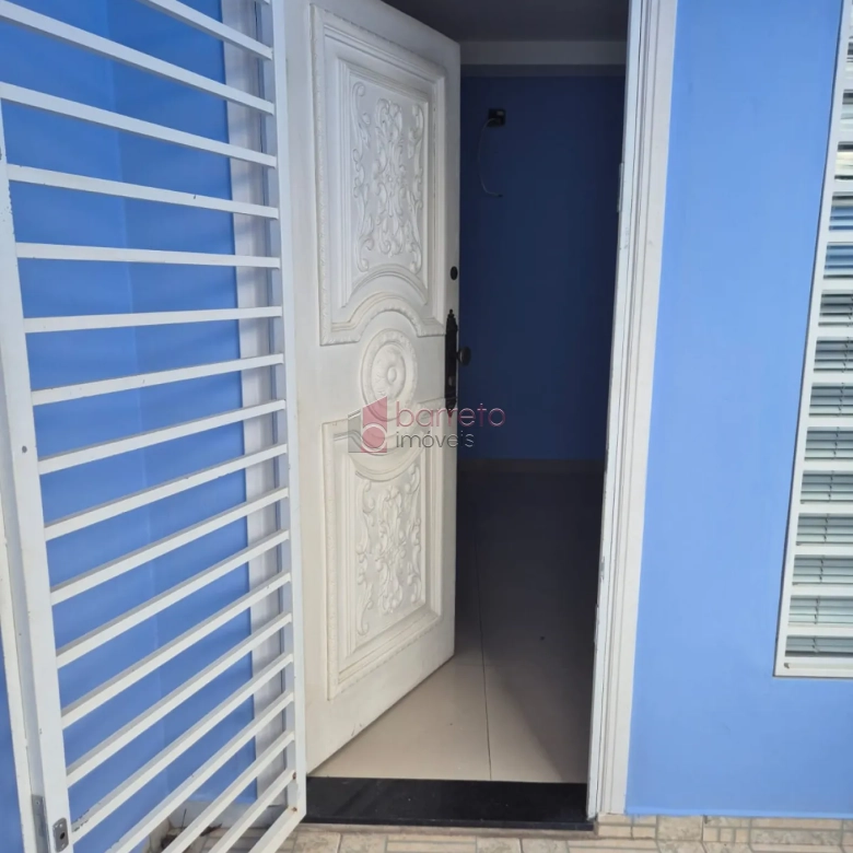 CASA DE USO MISTO À VENDA NO JARDIM ESPLANADA EM JUNDIAÍ/SP