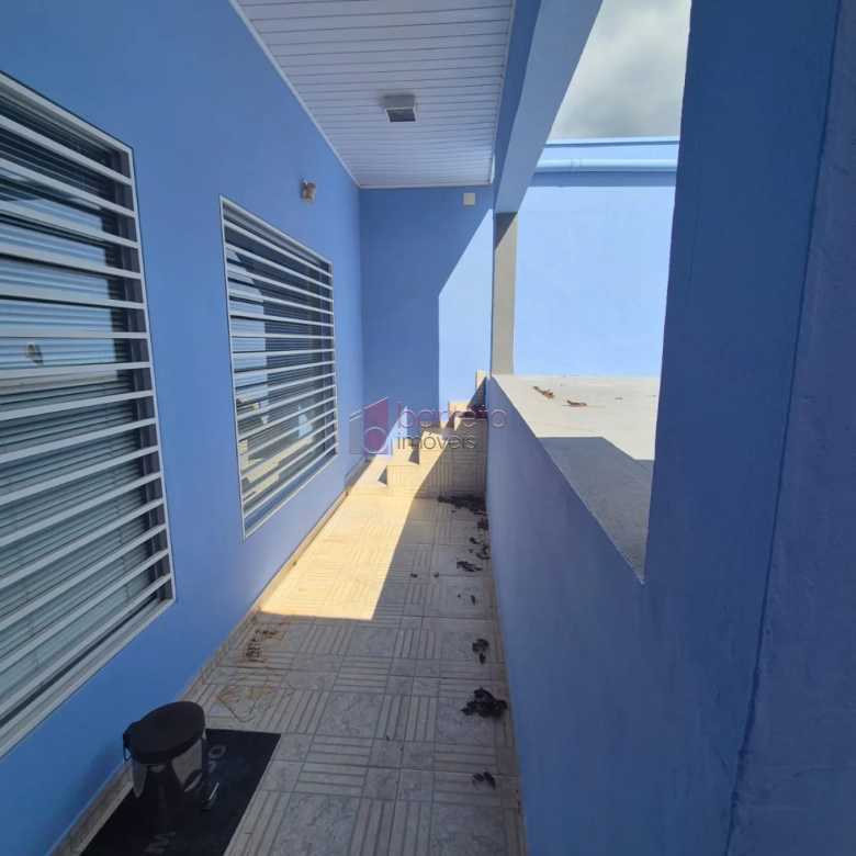 CASA DE USO MISTO À VENDA NO JARDIM ESPLANADA EM JUNDIAÍ/SP