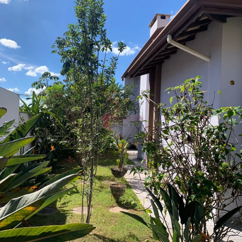 CASA À VENDA NO CONDOMÍNIO QUARTIER LES RESIDENCES EM JUNDIAÍ/SP