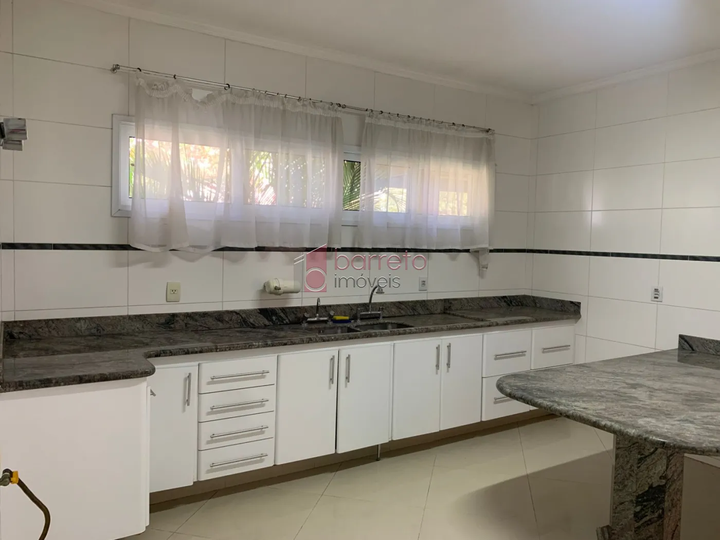 CASA À VENDA NO CONDOMÍNIO QUARTIER LES RESIDENCES EM JUNDIAÍ/SP