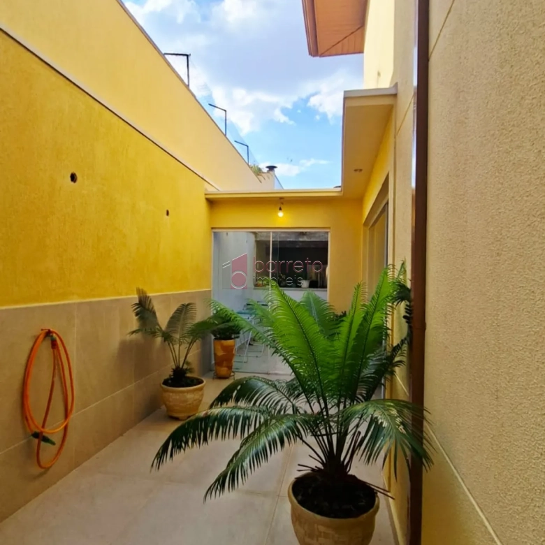 CASA SOBRADO À VENDA NO CONDOMÍNIO ECOVILLAGE II – ELOY CHAVES – JUNDIAÍ/SP