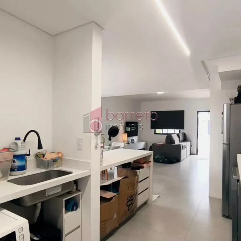 CASA À VENDA NO CONDOMÍNIO KAZA ALAMEDAS – MEDEIROS – JUNDIAÍ/SP