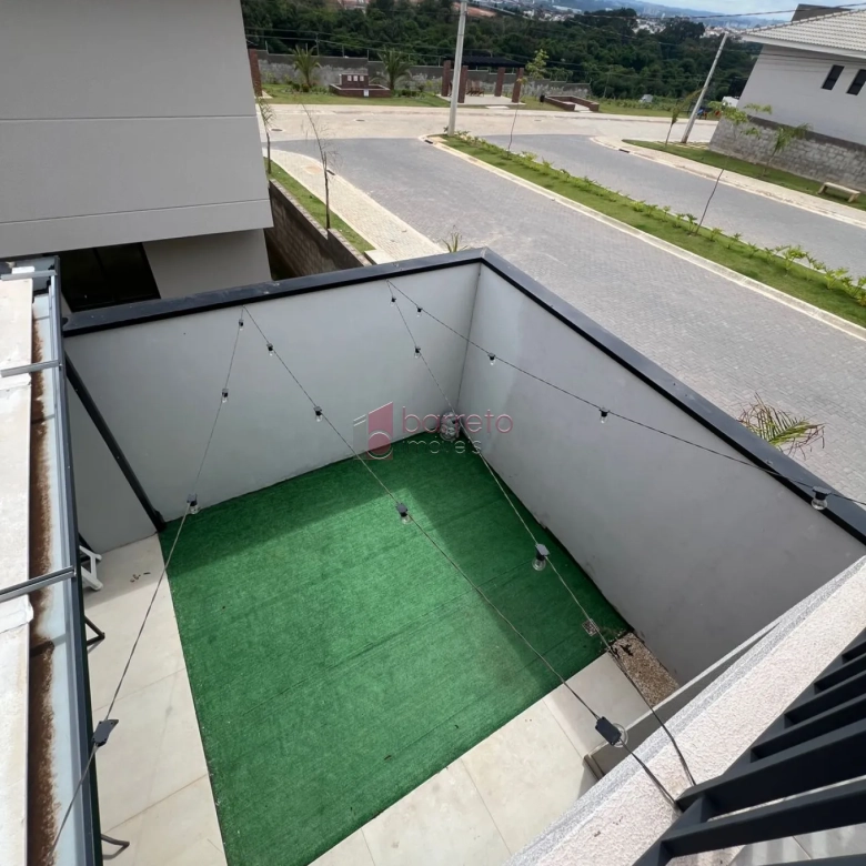 CASA À VENDA NO CONDOMÍNIO KAZA ALAMEDAS – MEDEIROS – JUNDIAÍ/SP