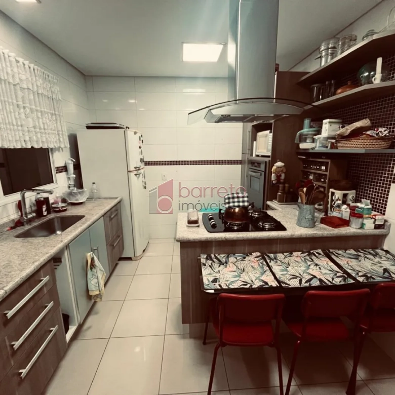 CASA À VENDA – 03 QUARTOS – CONDOMÍNIO BELLA COLÔNIA – JUNDIAÍ/SP