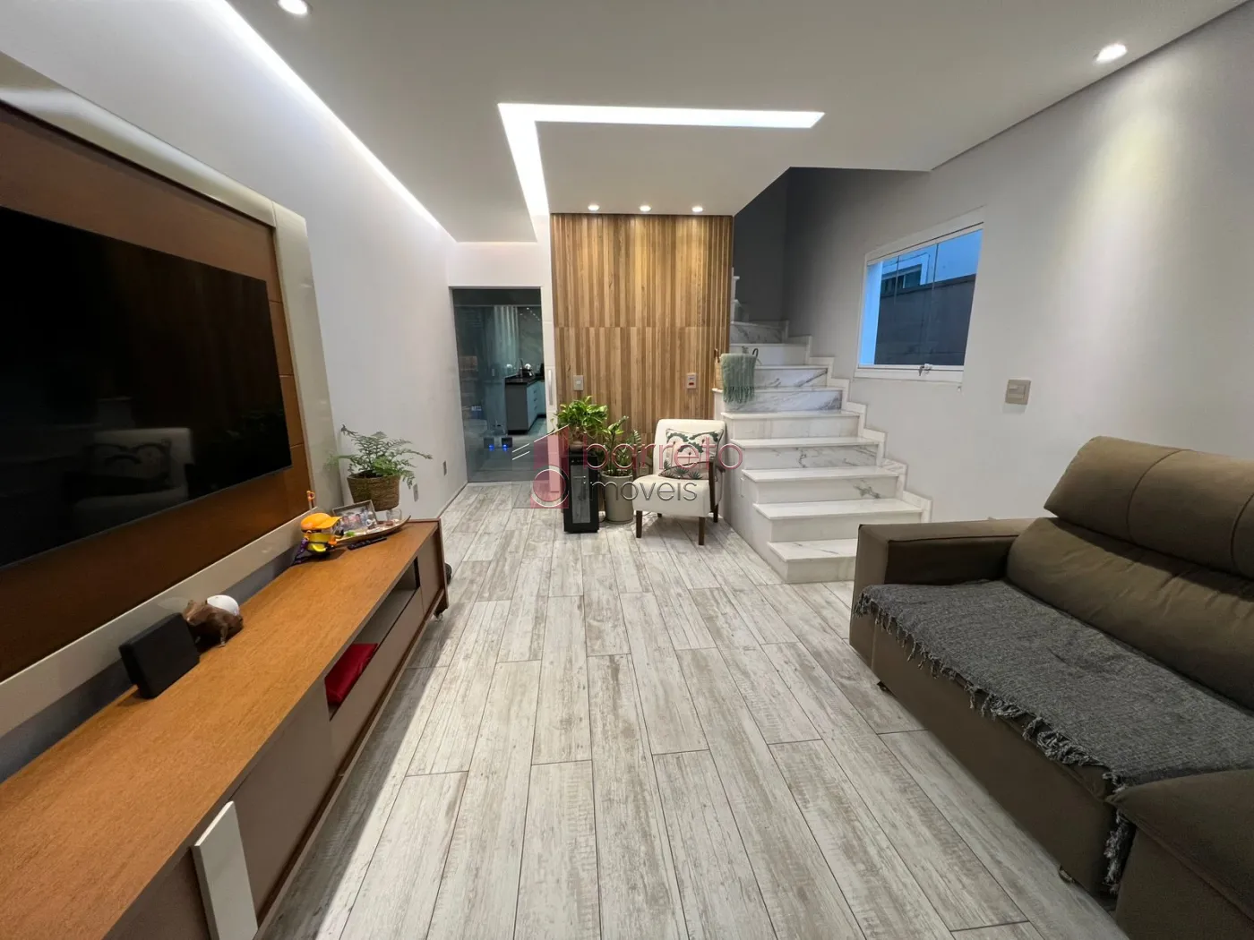 CASA À VENDA NO CONDOMÍNIO VILA RUBI EM JUNDIAÍ/SP