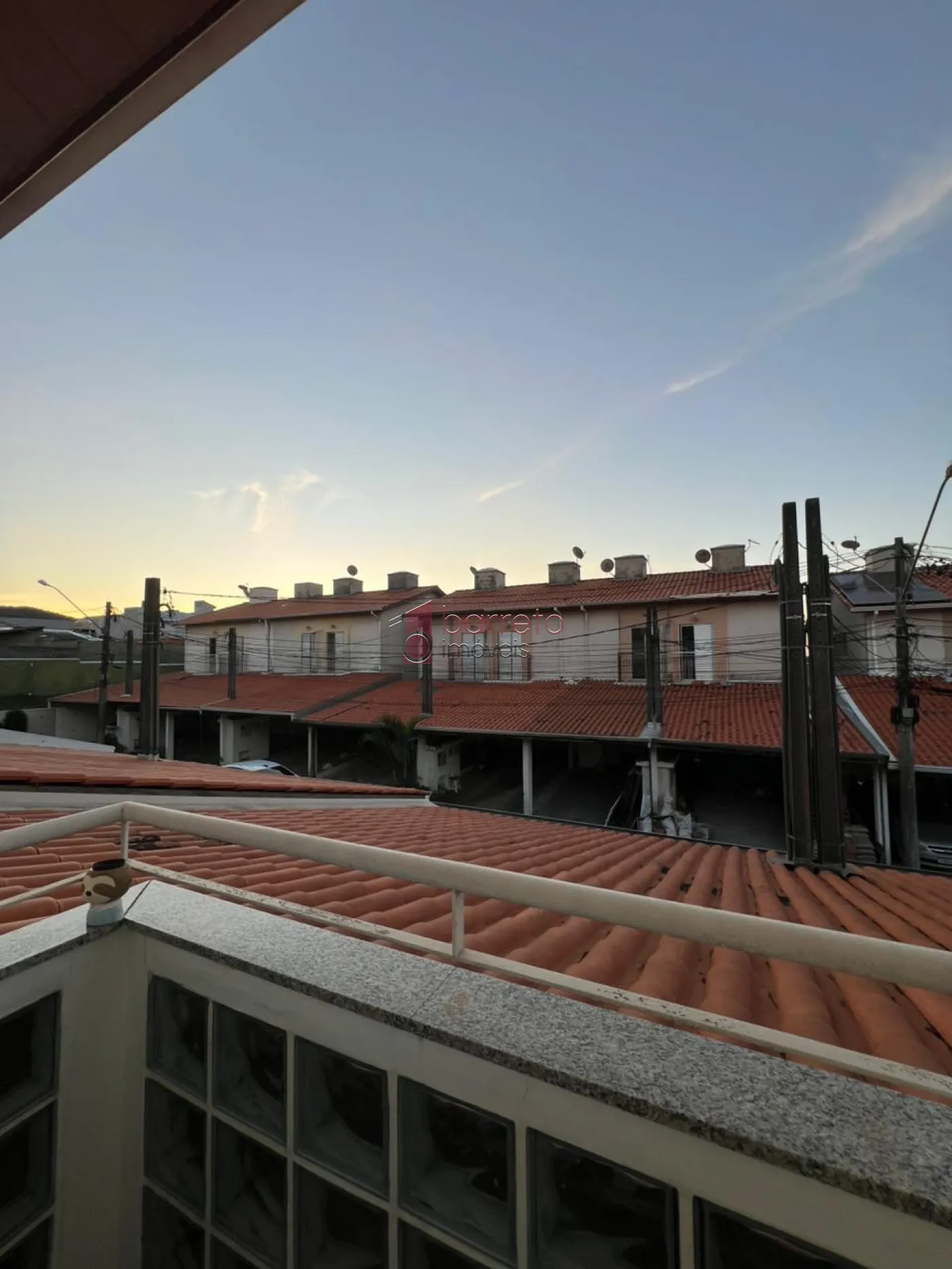 CASA À VENDA NO CONDOMÍNIO VILA RUBI EM JUNDIAÍ/SP