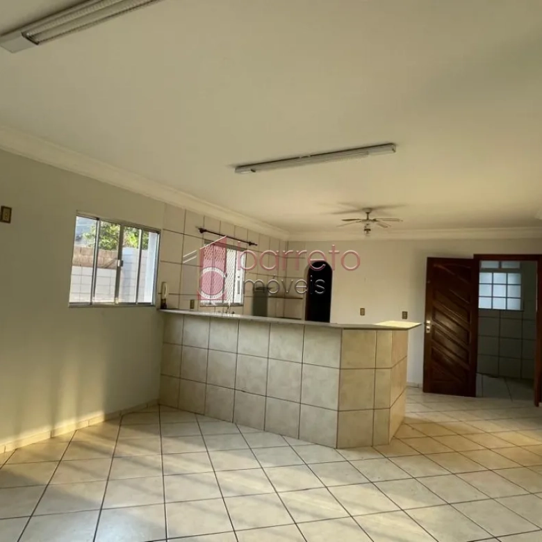 SOBRADO PARA VENDA E LOCAÇÃO NO CONDOMÍNIO JARDIM EUROPA NO BAIRRO NOVO MUNDO – JUNDIAÍ/SP
