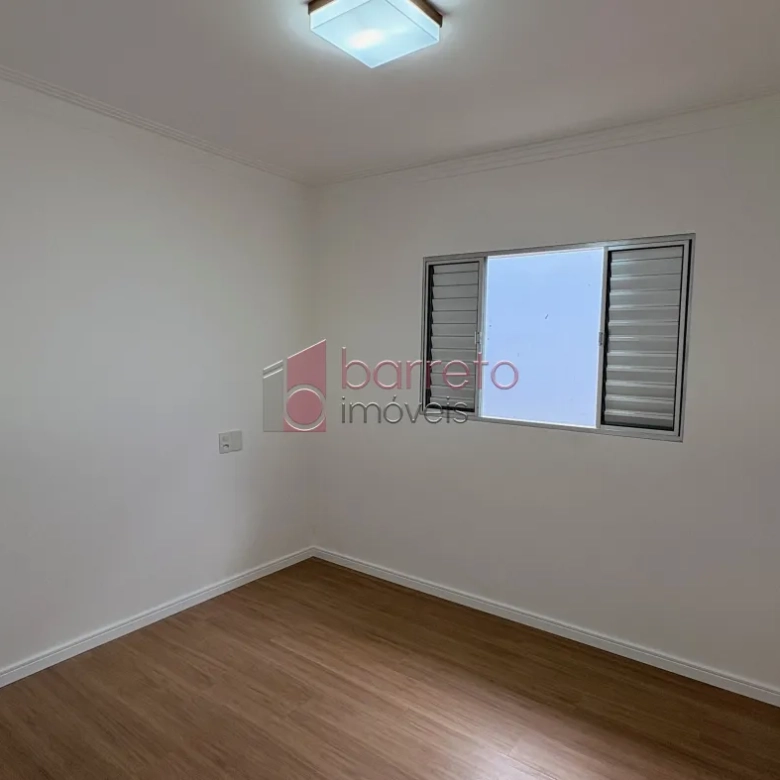 CASA À VENDA NO BAIRRO VILA HORTOLÂNDIA EM JUNDIAÍ/SP