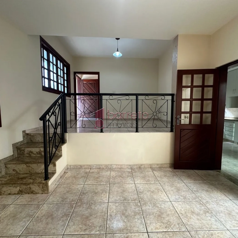CASA PARA VENDA E LOCAÇÃO COM EDÍCULA NO BAIRRO JARDIM FLORESTAL – JUNDIAÍ/SP