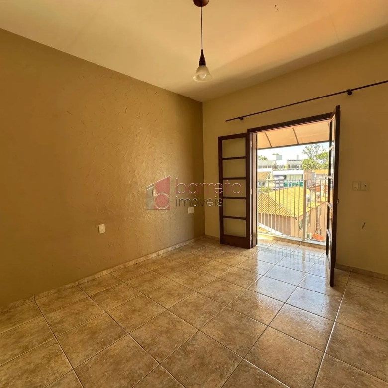 CASA PARA VENDA E LOCAÇÃO COM EDÍCULA NO BAIRRO JARDIM FLORESTAL – JUNDIAÍ/SP