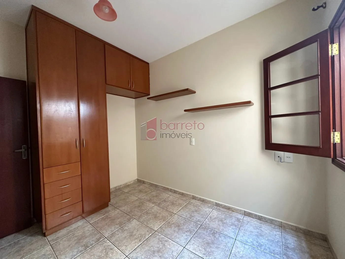 CASA PARA VENDA E LOCAÇÃO COM EDÍCULA NO BAIRRO JARDIM FLORESTAL – JUNDIAÍ/SP