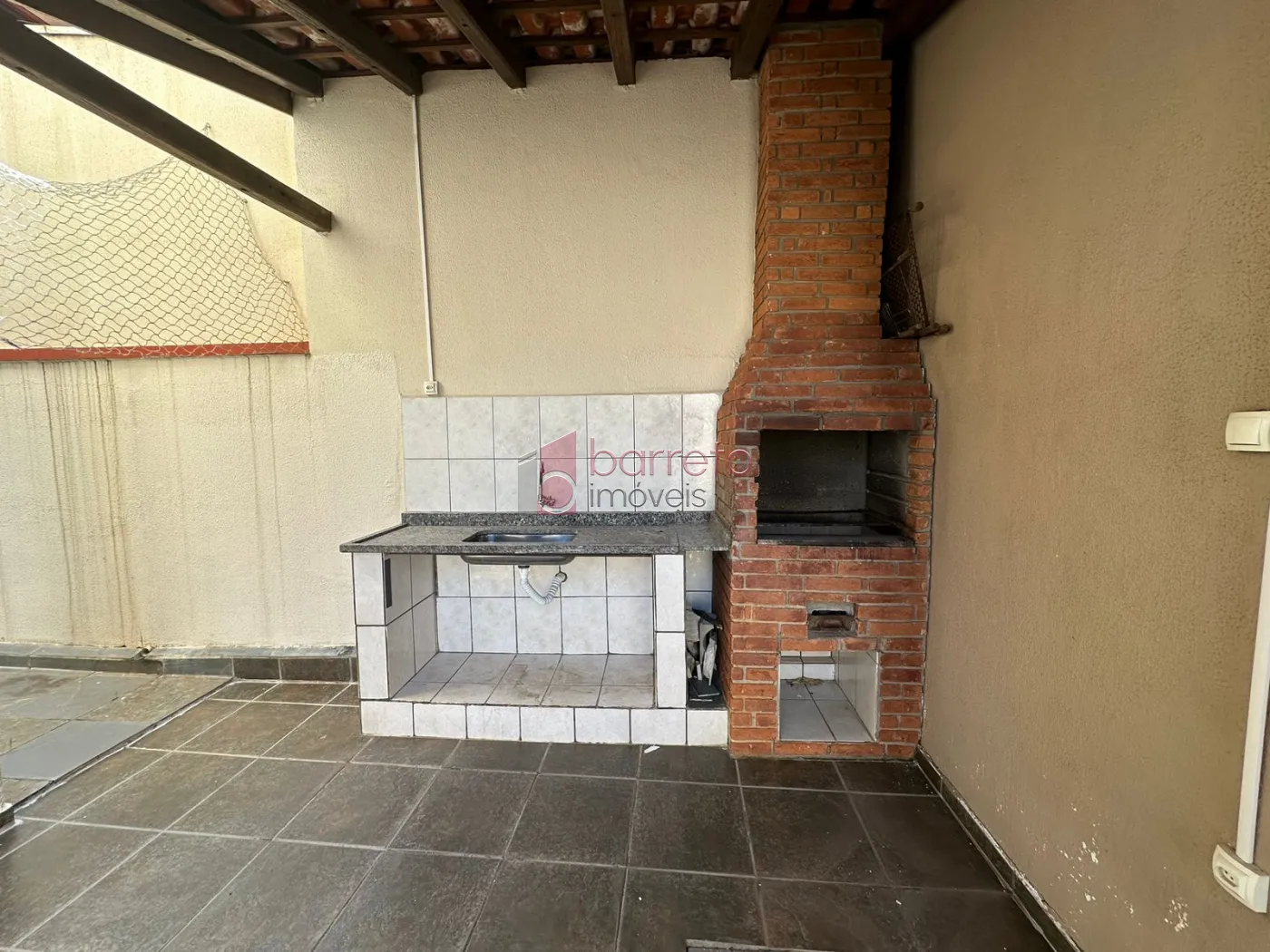 CASA PARA VENDA E LOCAÇÃO COM EDÍCULA NO BAIRRO JARDIM FLORESTAL – JUNDIAÍ/SP