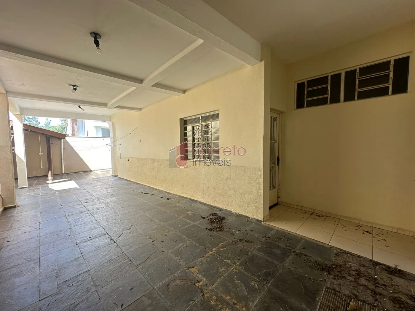 CASA PARA VENDA E LOCAÇÃO COM EDÍCULA NO BAIRRO JARDIM FLORESTAL – JUNDIAÍ/SP