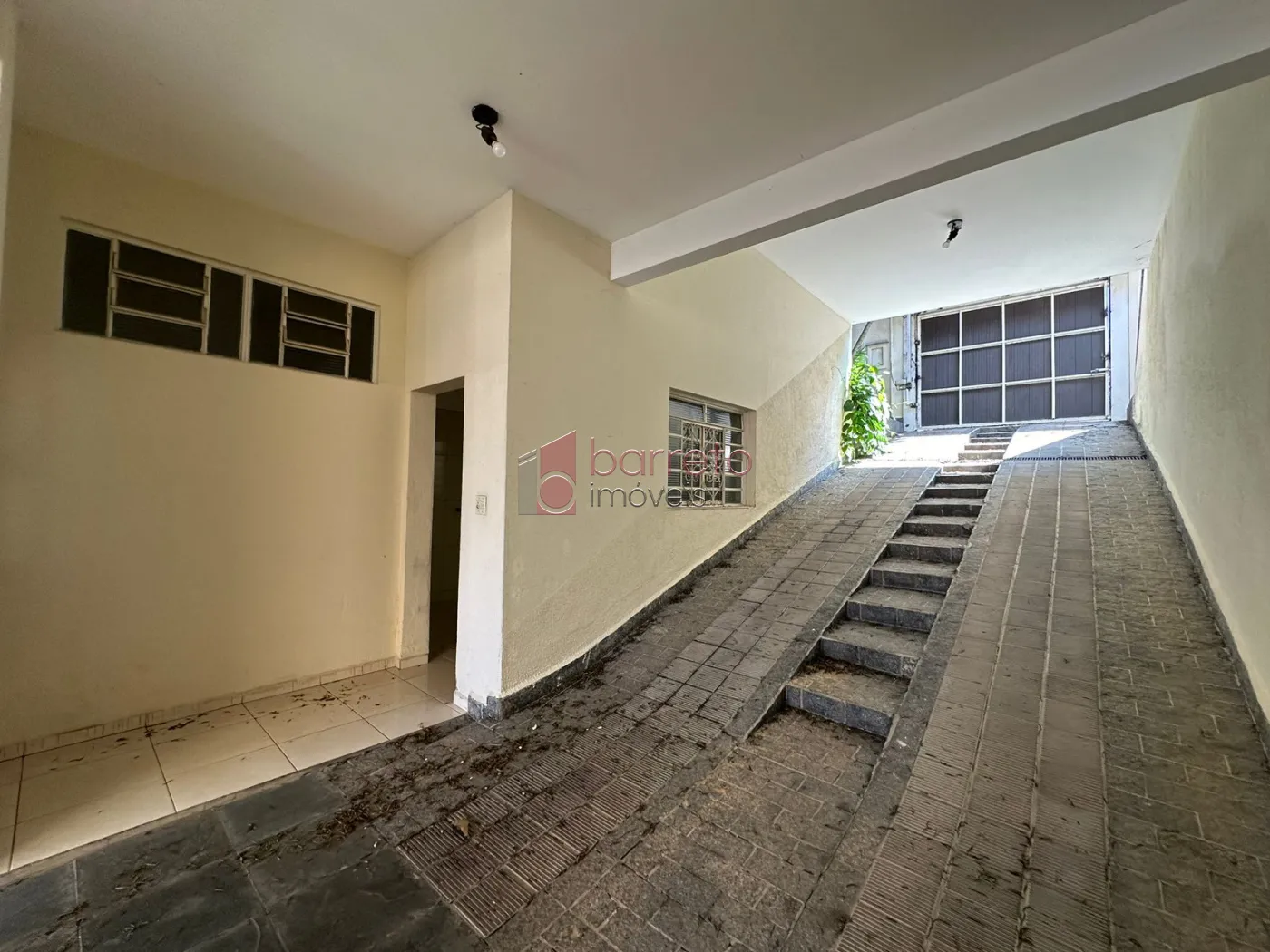 CASA PARA VENDA E LOCAÇÃO COM EDÍCULA NO BAIRRO JARDIM FLORESTAL – JUNDIAÍ/SP