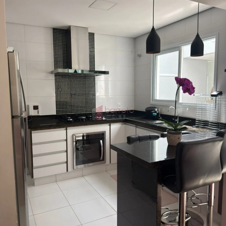 CASA À VENDA NO JARDIM MARAMBAIA EM JUNDIAÍ/SP
