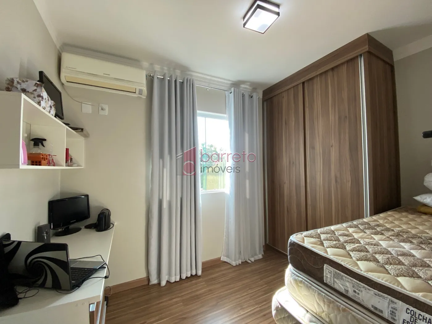CASA À VENDA NO PARQUE ALMERINDA PEREIRA CHAVES – JUNDIAÍ/SP