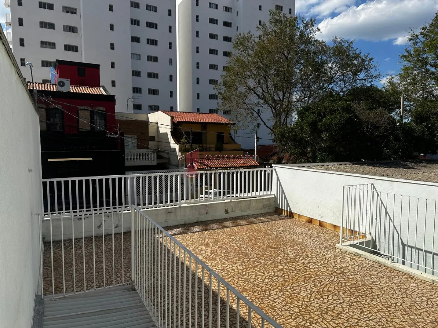 CASA À VENDA NO BAIRRO  PARQUE DO COLÉGIO EM JUNDIAÍ/SP