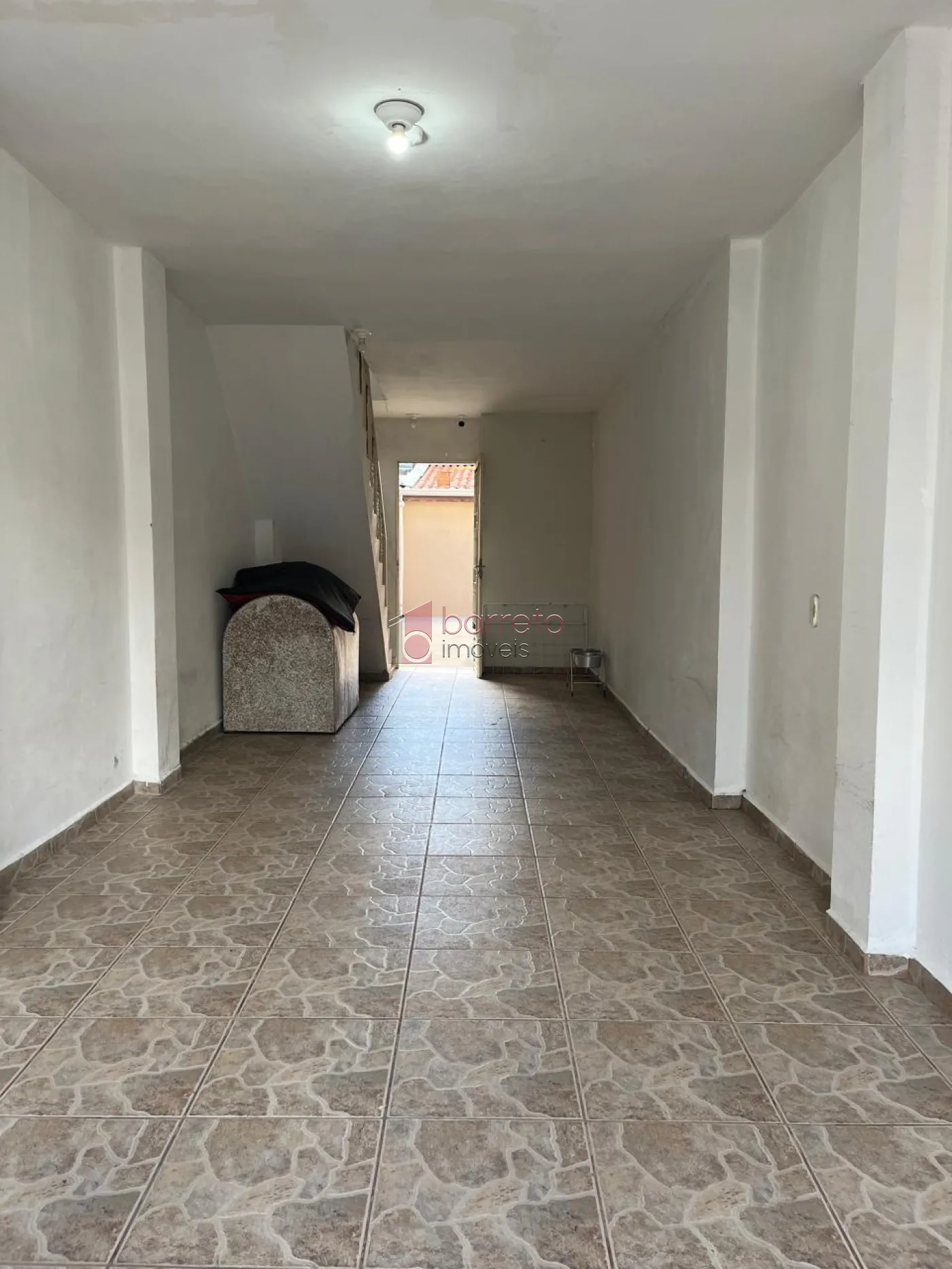 CASA À VENDA – 02 QUARTOS – PARQUE RESIDENCIAL ELOY CHAVES – JUNDIAÍ/SP