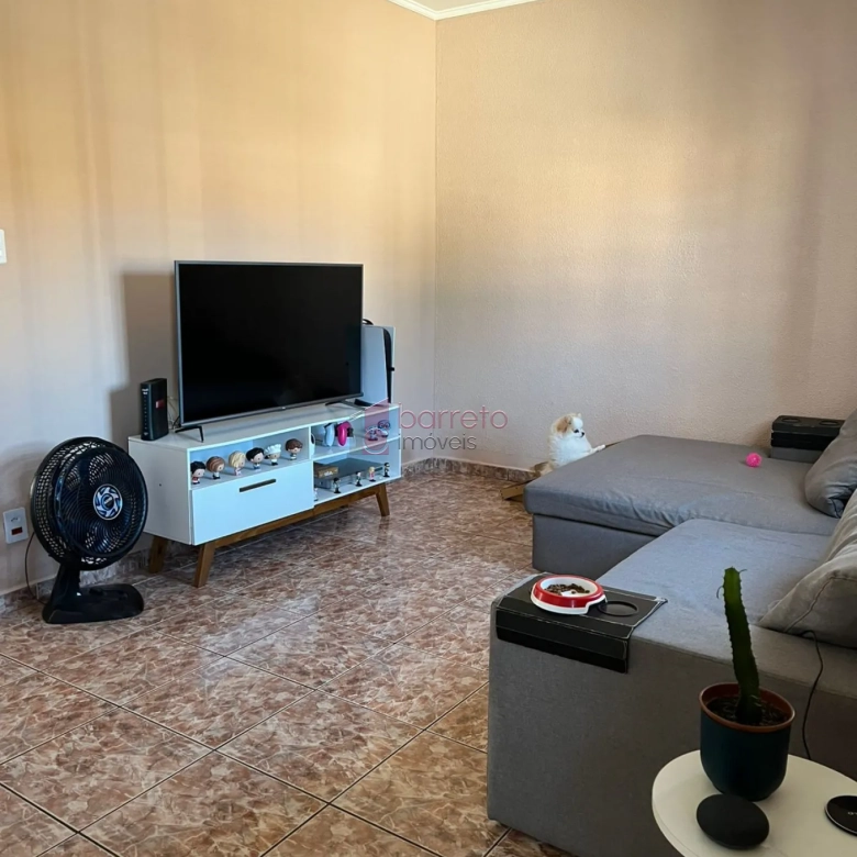 CASA À VENDA – 02 QUARTOS – PARQUE RESIDENCIAL ELOY CHAVES – JUNDIAÍ/SP