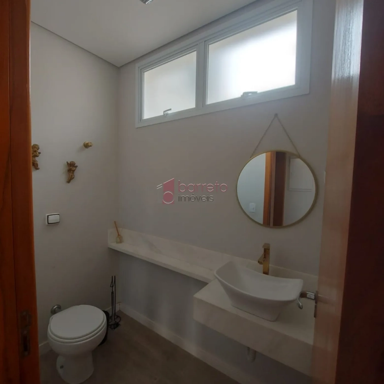 CASA COM PISCINA À VENDA NO RESIDENCIAL NOVE DE JULHO EM JUNDIAÍ/SP
