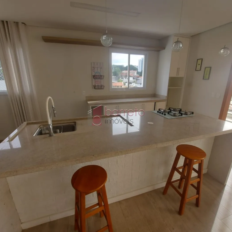 CASA COM PISCINA À VENDA NO RESIDENCIAL NOVE DE JULHO EM JUNDIAÍ/SP