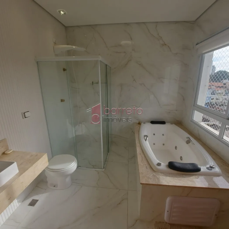 CASA COM PISCINA À VENDA NO RESIDENCIAL NOVE DE JULHO EM JUNDIAÍ/SP