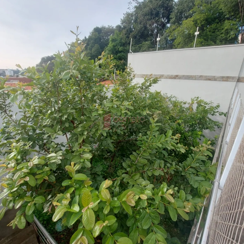 CASA COM PISCINA À VENDA NO RESIDENCIAL NOVE DE JULHO EM JUNDIAÍ/SP