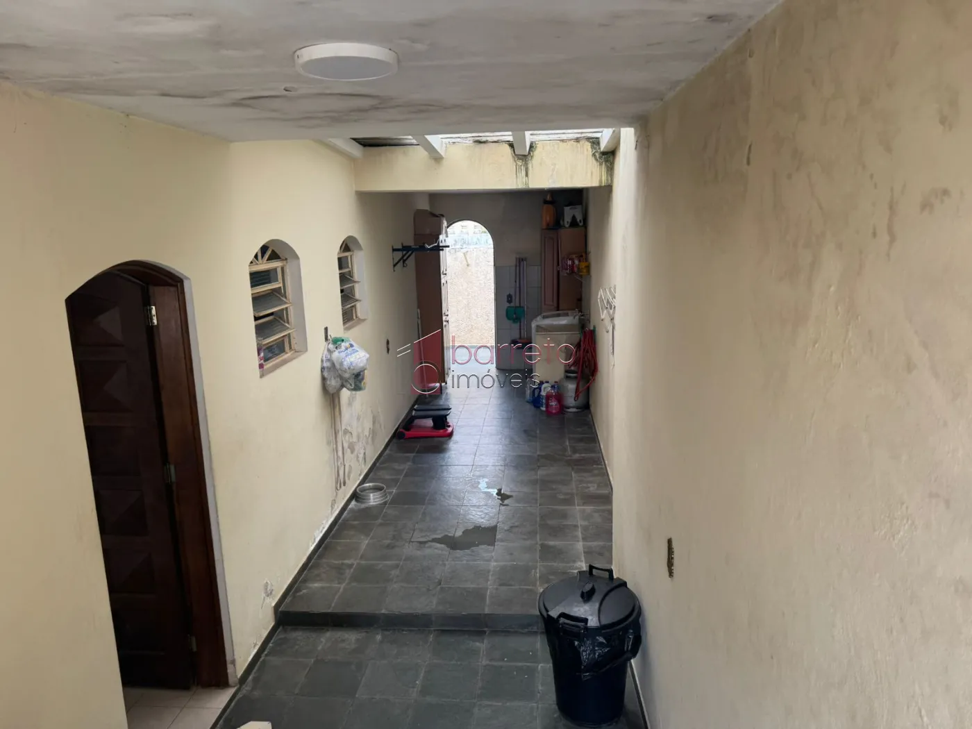 CASA À VENDA NO RECANTO QUARTO CENTENÁRIO EM JUNDIAÍ/SP