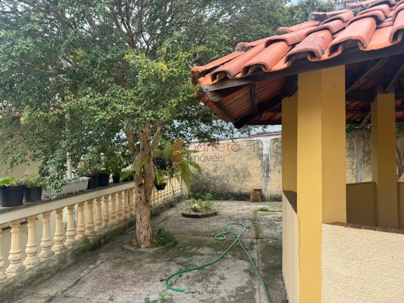 CASA À VENDA NO RECANTO QUARTO CENTENÁRIO EM JUNDIAÍ/SP