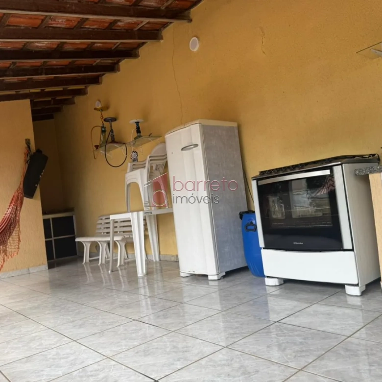 CASA À VENDA NO RECANTO QUARTO CENTENÁRIO EM JUNDIAÍ/SP